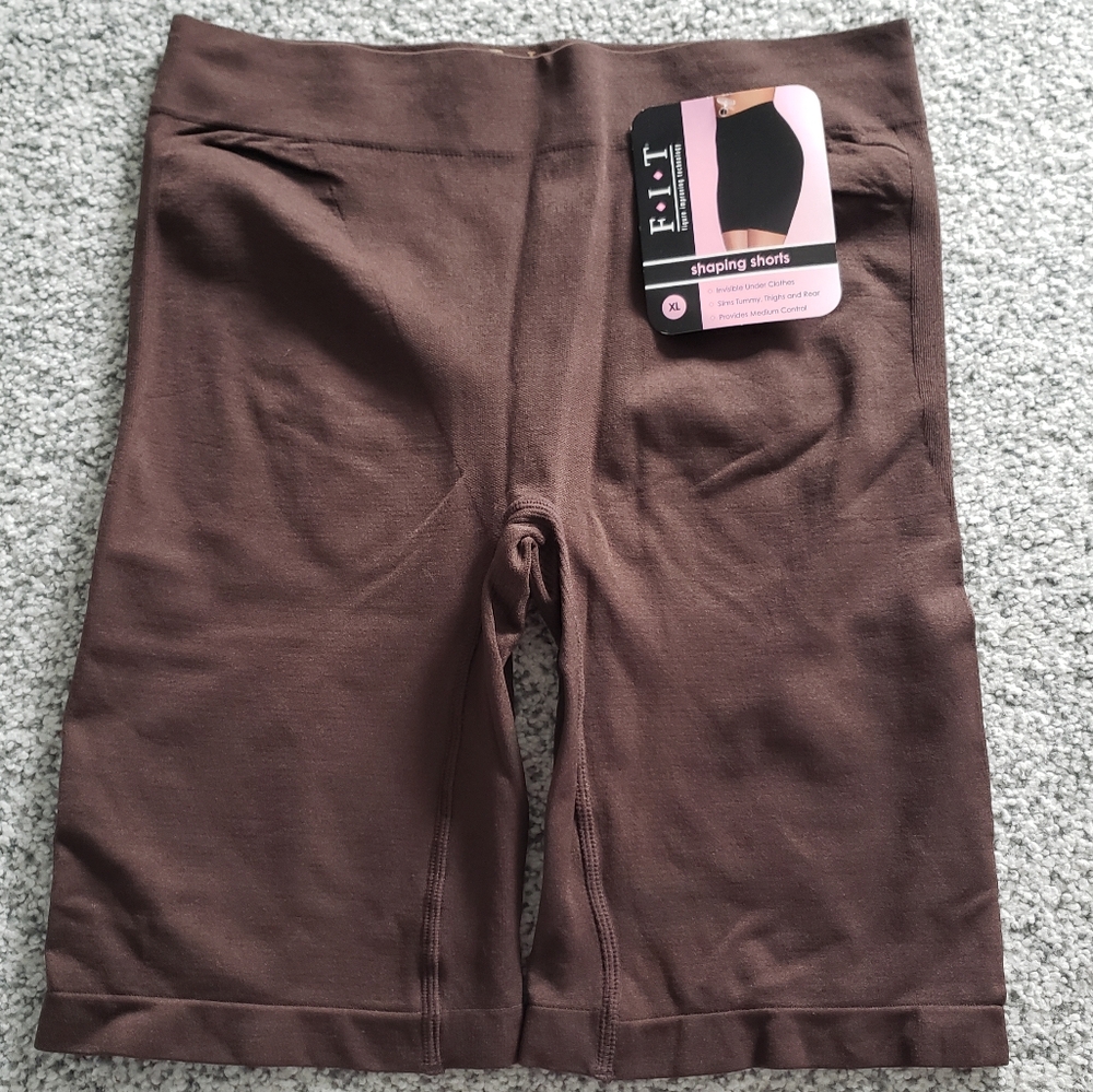 Women's Chocolate Shaping Shorts
